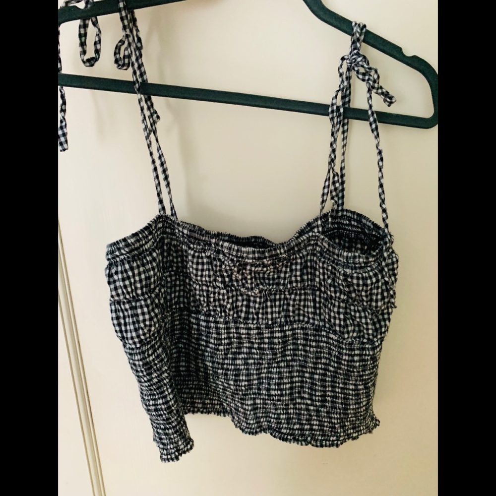 crop top